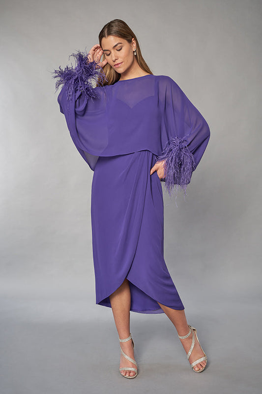 Versatile Sheath Gown with Feathered Jacket and Tulip-Shaped Skirt